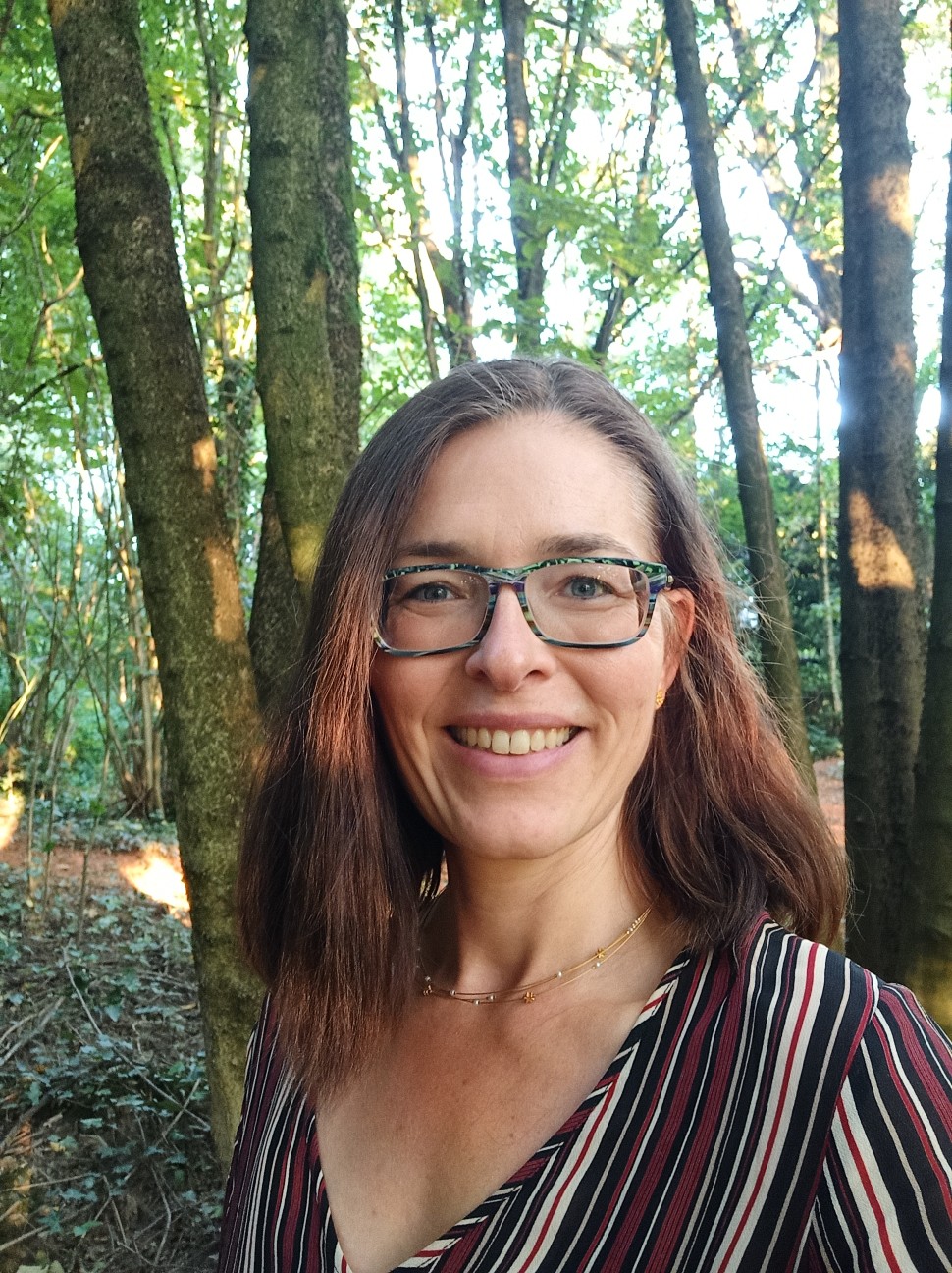 Expertin für Frauengesundheit und Wildkräuter